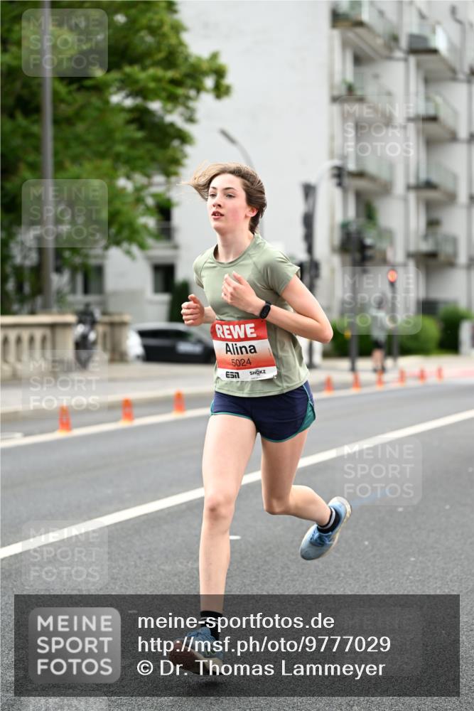 14.06.2026 - REWE Women's Run Dr. Thomas Lammeyer http://msf.ph/oto/9777029 14.06.2026 10:39:20 Laufen 5024 meine-sportfotos.de