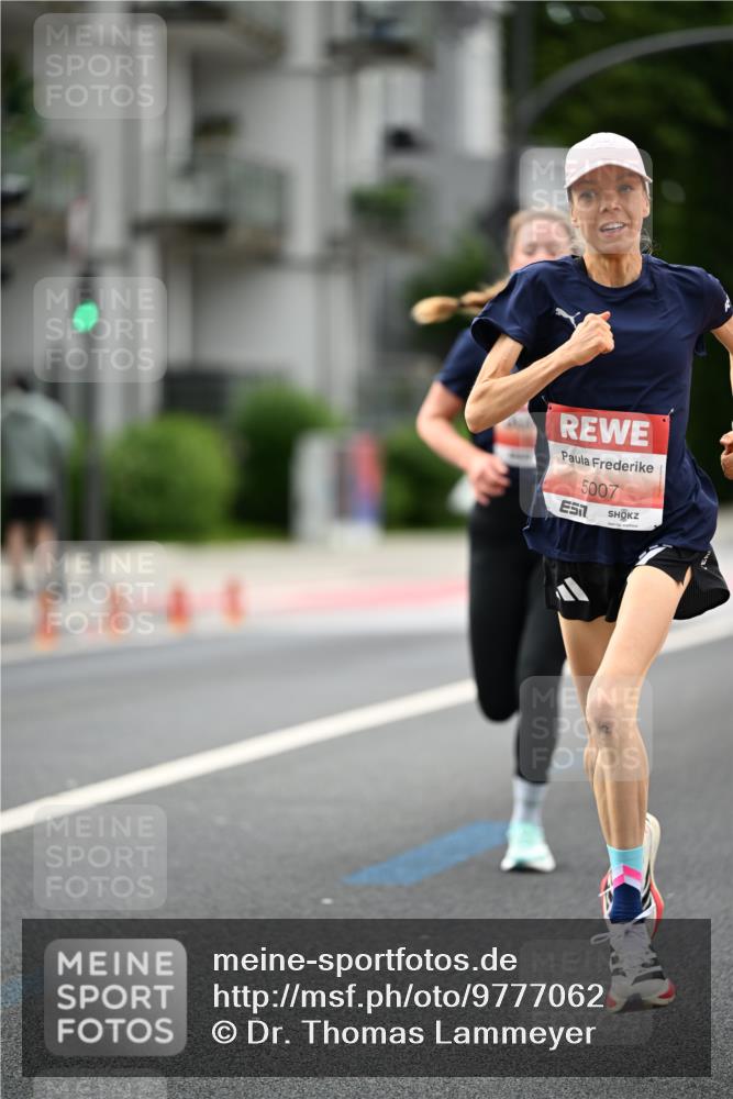 14.06.2026 - REWE Women's Run Dr. Thomas Lammeyer http://msf.ph/oto/9777062 14.06.2026 10:39:26 Laufen 5007 meine-sportfotos.de