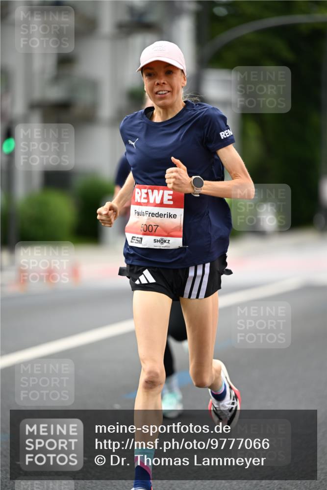 14.06.2026 - REWE Women's Run Dr. Thomas Lammeyer http://msf.ph/oto/9777066 14.06.2026 10:39:26 Laufen 5007 meine-sportfotos.de