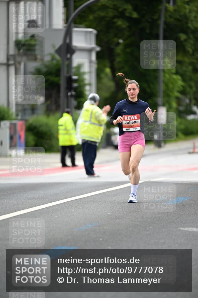 14.06.2026 - REWE Women's Run Dr. Thomas Lammeyer http://msf.ph/oto/9777078 14.06.2026 10:39:36 Laufen 5361, 57 meine-sportfotos.de