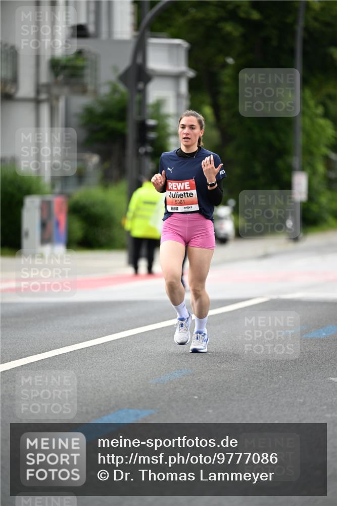 14.06.2026 - REWE Women's Run Dr. Thomas Lammeyer http://msf.ph/oto/9777086 14.06.2026 10:39:37 Laufen 5361 meine-sportfotos.de