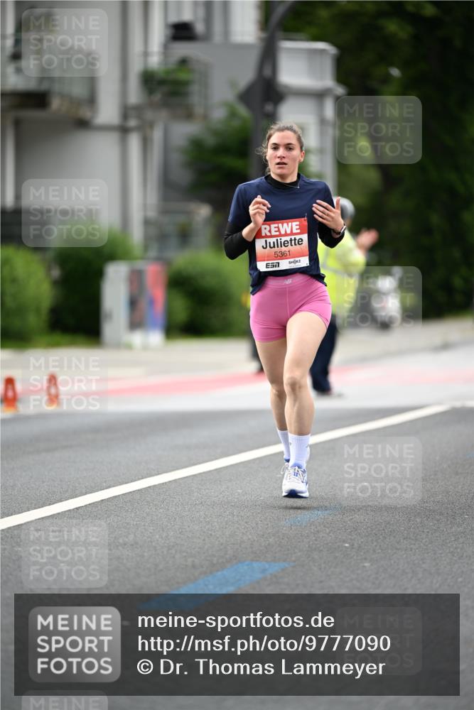 14.06.2026 - REWE Women's Run Dr. Thomas Lammeyer http://msf.ph/oto/9777090 14.06.2026 10:39:37 Laufen 5361 meine-sportfotos.de