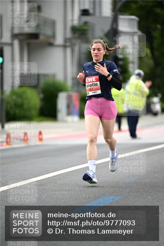 14.06.2026 - REWE Women's Run Dr. Thomas Lammeyer http://msf.ph/oto/9777093 14.06.2026 10:39:38 Laufen 5361, 577 meine-sportfotos.de