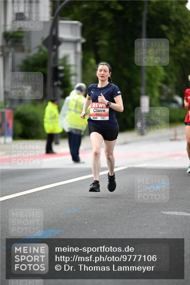 14.06.2026 - REWE Women's Run Dr. Thomas Lammeyer http://msf.ph/oto/9777106 14.06.2026 10:39:40 Laufen 5982, 57 meine-sportfotos.de