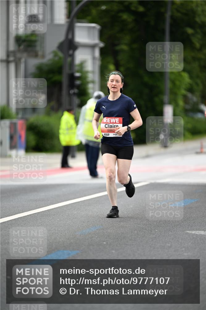 14.06.2026 - REWE Women's Run Dr. Thomas Lammeyer http://msf.ph/oto/9777107 14.06.2026 10:39:40 Laufen 5982, 57 meine-sportfotos.de