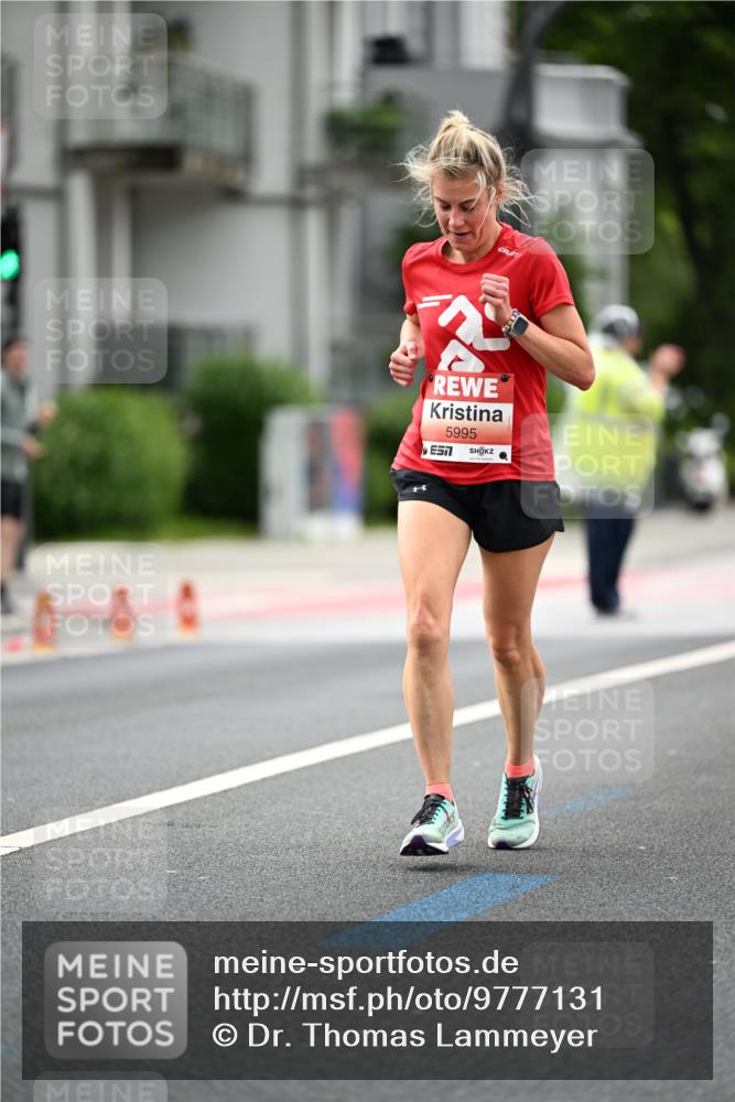 14.06.2026 - REWE Women's Run Dr. Thomas Lammeyer http://msf.ph/oto/9777131 14.06.2026 10:39:43 Laufen 5995 meine-sportfotos.de