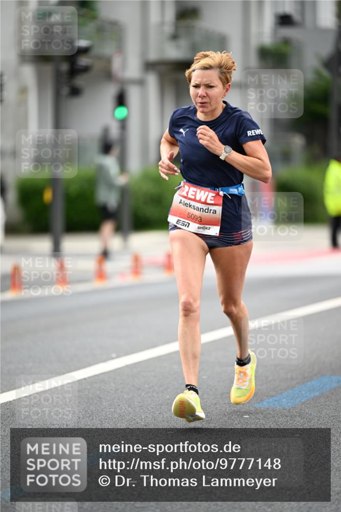 14.06.2026 - REWE Women's Run Dr. Thomas Lammeyer http://msf.ph/oto/9777148 14.06.2026 10:39:47 Laufen 5093 meine-sportfotos.de