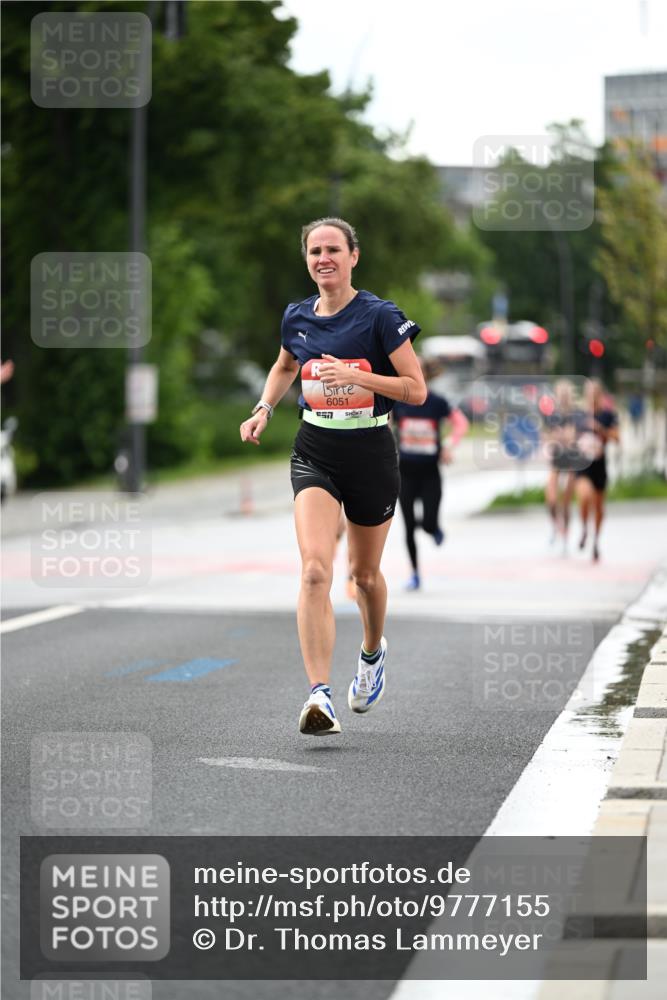 14.06.2026 - REWE Women's Run Dr. Thomas Lammeyer http://msf.ph/oto/9777155 14.06.2026 10:39:50 Laufen 6051 meine-sportfotos.de