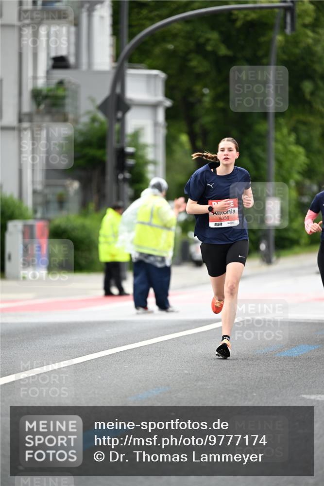 14.06.2026 - REWE Women's Run Dr. Thomas Lammeyer http://msf.ph/oto/9777174 14.06.2026 10:39:53 Laufen 5336 meine-sportfotos.de