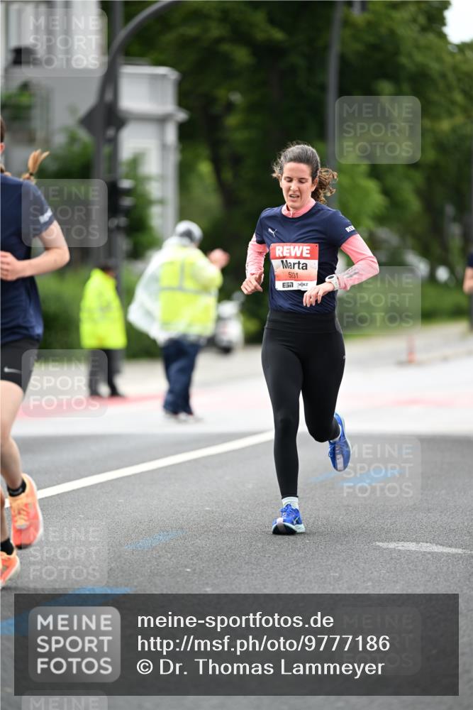 14.06.2026 - REWE Women's Run Dr. Thomas Lammeyer http://msf.ph/oto/9777186 14.06.2026 10:39:55 Laufen 5231 meine-sportfotos.de