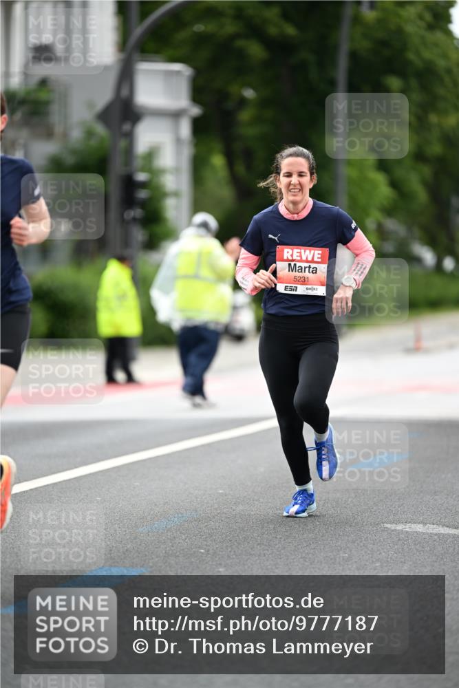 14.06.2026 - REWE Women's Run Dr. Thomas Lammeyer http://msf.ph/oto/9777187 14.06.2026 10:39:55 Laufen 5231, 7 meine-sportfotos.de
