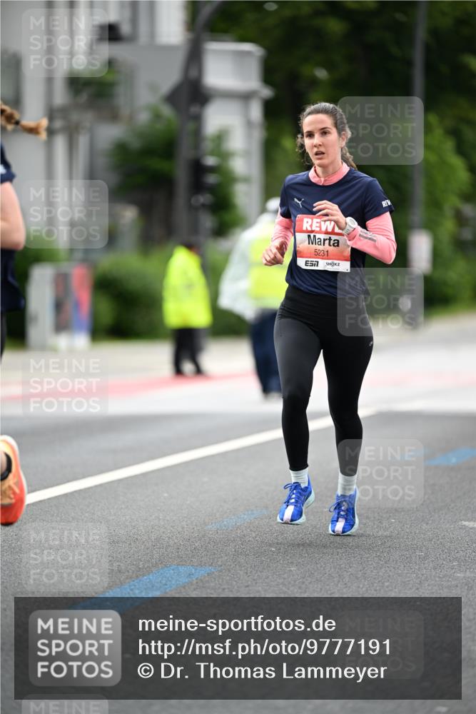 14.06.2026 - REWE Women's Run Dr. Thomas Lammeyer http://msf.ph/oto/9777191 14.06.2026 10:39:55 Laufen 5231 meine-sportfotos.de