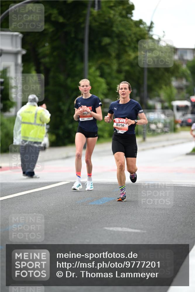 14.06.2026 - REWE Women's Run Dr. Thomas Lammeyer http://msf.ph/oto/9777201 14.06.2026 10:39:57 Laufen 682 meine-sportfotos.de