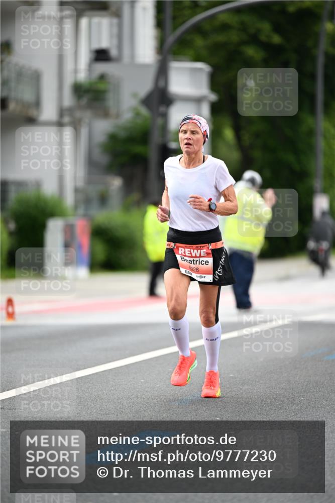 14.06.2026 - REWE Women's Run Dr. Thomas Lammeyer http://msf.ph/oto/9777230 14.06.2026 10:40:07 Laufen 5026 meine-sportfotos.de