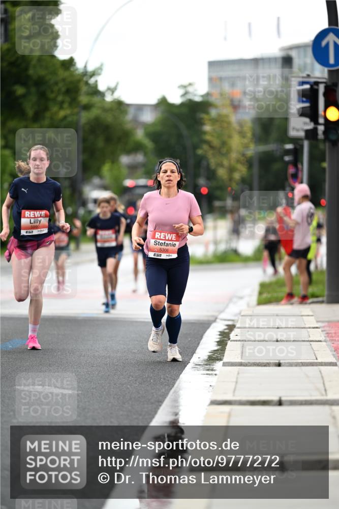 14.06.2026 - REWE Women's Run Dr. Thomas Lammeyer http://msf.ph/oto/9777272 14.06.2026 10:40:13 Laufen 5990, 5306 meine-sportfotos.de