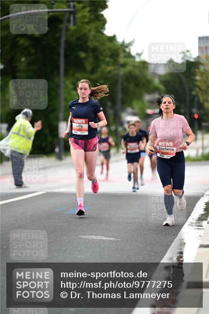 14.06.2026 - REWE Women's Run Dr. Thomas Lammeyer http://msf.ph/oto/9777275 14.06.2026 10:40:14 Laufen 5990, 5306 meine-sportfotos.de