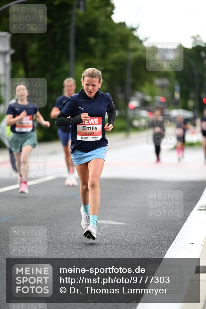 14.06.2026 - REWE Women's Run Dr. Thomas Lammeyer http://msf.ph/oto/9777303 14.06.2026 10:40:19 Laufen 5860 meine-sportfotos.de