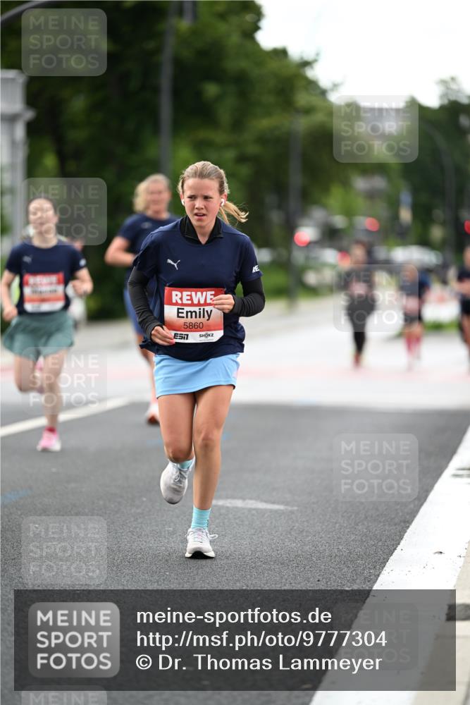 14.06.2026 - REWE Women's Run Dr. Thomas Lammeyer http://msf.ph/oto/9777304 14.06.2026 10:40:20 Laufen 5860 meine-sportfotos.de