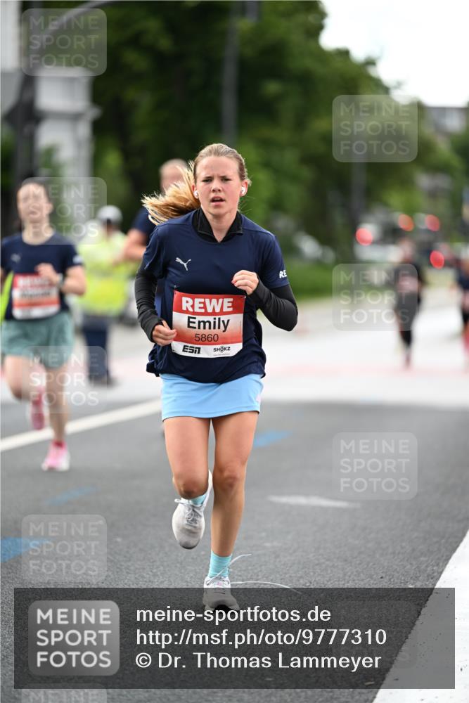 14.06.2026 - REWE Women's Run Dr. Thomas Lammeyer http://msf.ph/oto/9777310 14.06.2026 10:40:20 Laufen 5860 meine-sportfotos.de