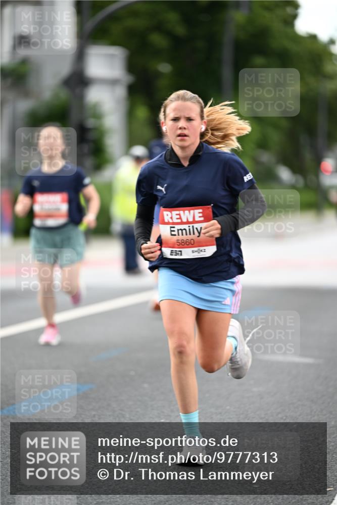 14.06.2026 - REWE Women's Run Dr. Thomas Lammeyer http://msf.ph/oto/9777313 14.06.2026 10:40:21 Laufen 5860 meine-sportfotos.de