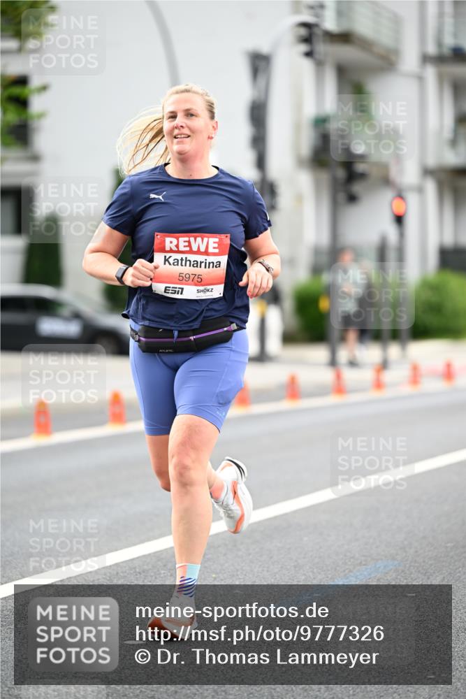 14.06.2026 - REWE Women's Run Dr. Thomas Lammeyer http://msf.ph/oto/9777326 14.06.2026 10:40:24 Laufen 5975 meine-sportfotos.de