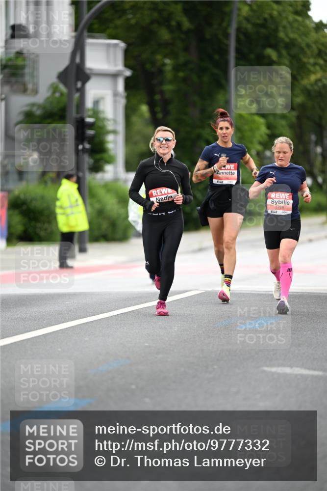 14.06.2026 - REWE Women's Run Dr. Thomas Lammeyer http://msf.ph/oto/9777332 14.06.2026 10:40:27 Laufen 57, 5786 meine-sportfotos.de