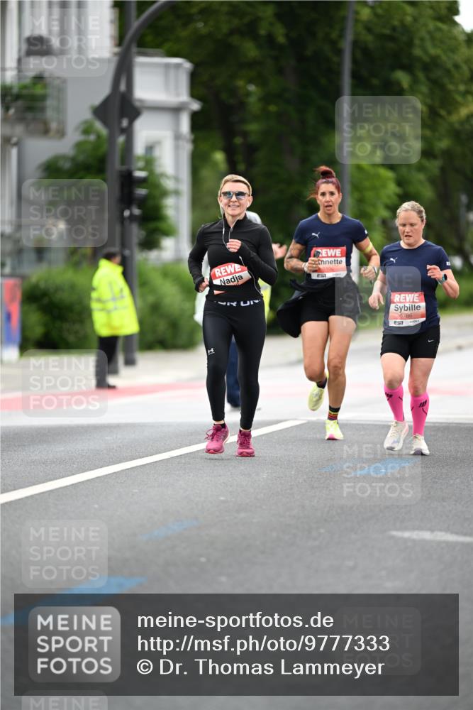 14.06.2026 - REWE Women's Run Dr. Thomas Lammeyer http://msf.ph/oto/9777333 14.06.2026 10:40:27 Laufen 5786, 657 meine-sportfotos.de