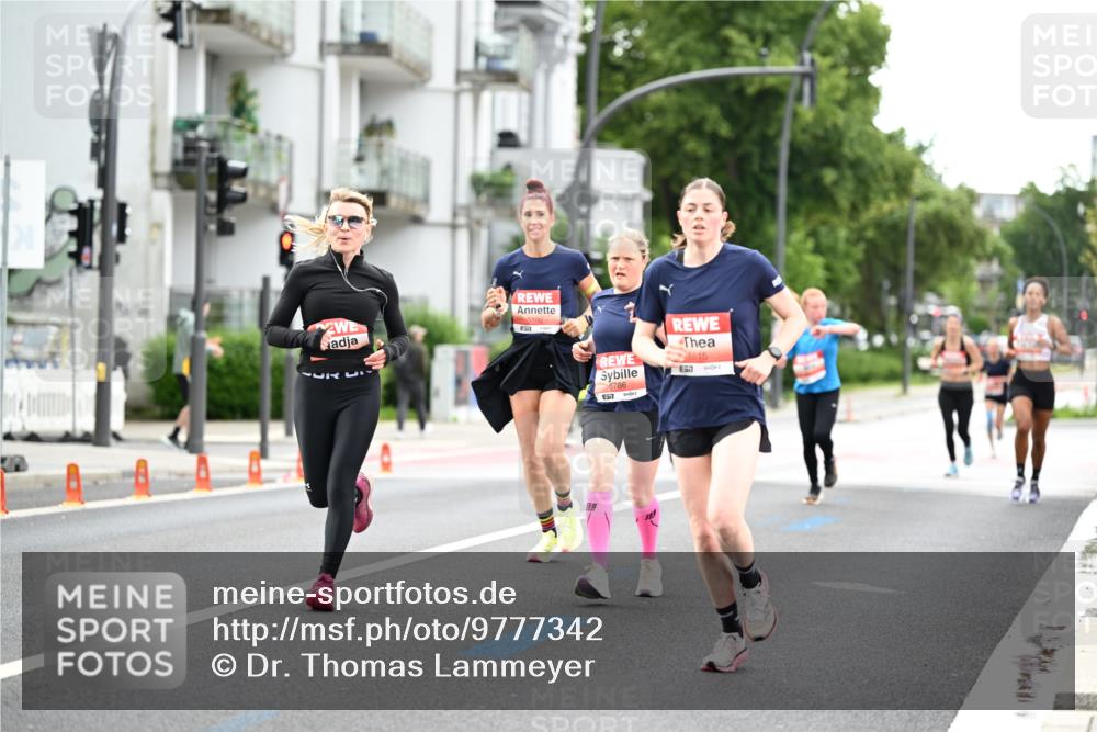 14.06.2026 - REWE Women's Run Dr. Thomas Lammeyer http://msf.ph/oto/9777342 14.06.2026 10:40:30 Laufen 172, 6786, 5815 meine-sportfotos.de