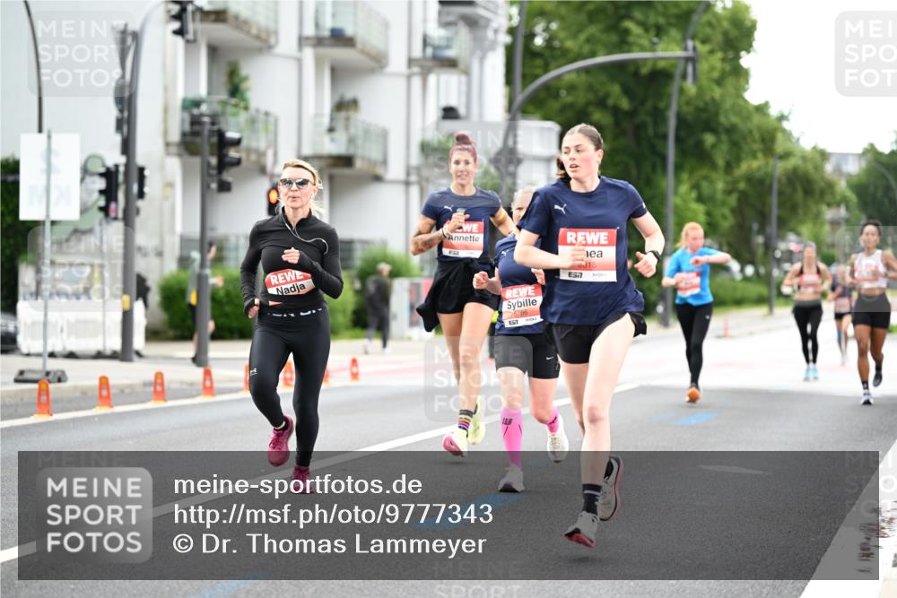 14.06.2026 - REWE Women's Run Dr. Thomas Lammeyer http://msf.ph/oto/9777343 14.06.2026 10:40:30 Laufen 57, 315, 2, 57, 6786 meine-sportfotos.de