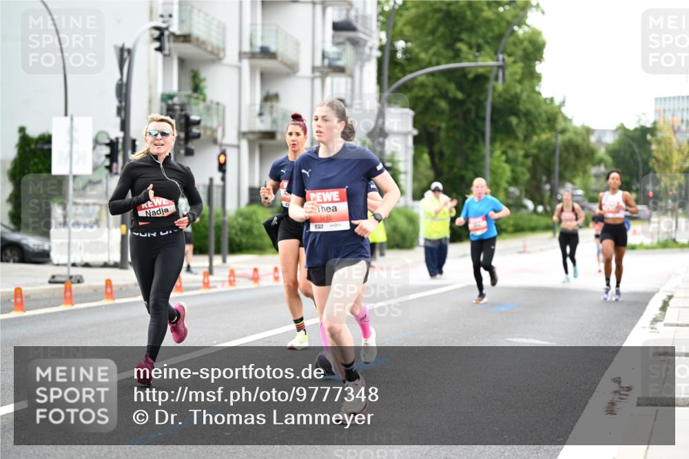 14.06.2026 - REWE Women's Run Dr. Thomas Lammeyer http://msf.ph/oto/9777348 14.06.2026 10:40:30 Laufen 13777, 5815, 577 meine-sportfotos.de