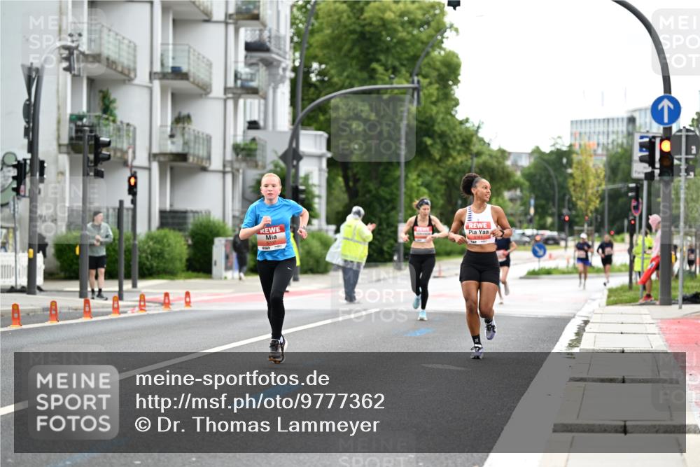 14.06.2026 - REWE Women's Run Dr. Thomas Lammeyer http://msf.ph/oto/9777362 14.06.2026 10:40:33 Laufen 5164 meine-sportfotos.de