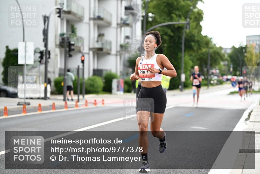 14.06.2026 - REWE Women's Run Dr. Thomas Lammeyer http://msf.ph/oto/9777378 14.06.2026 10:40:35 Laufen 5164, 57 meine-sportfotos.de