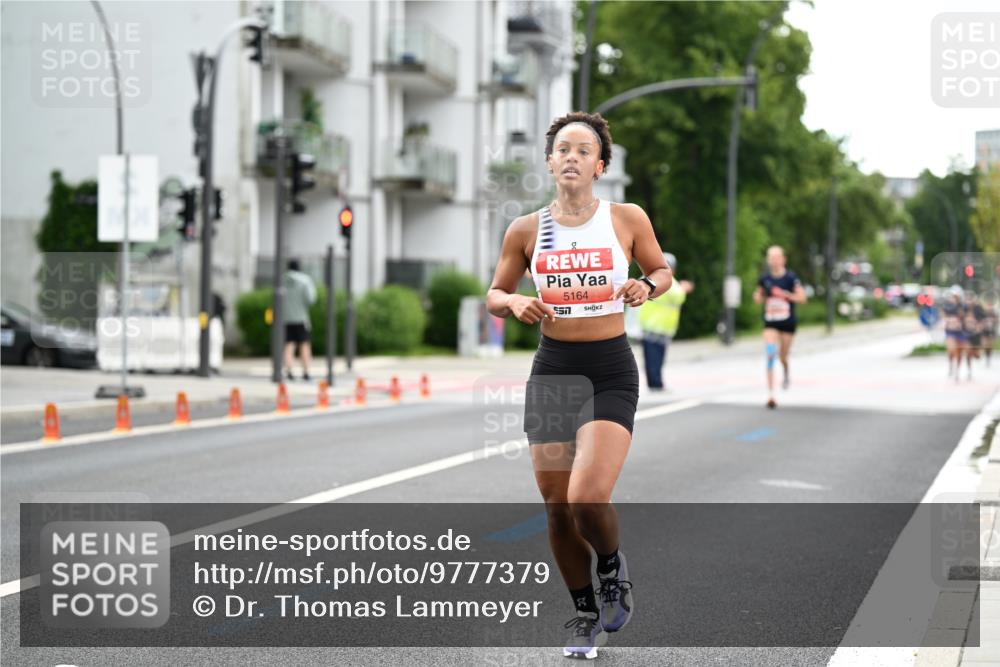 14.06.2026 - REWE Women's Run Dr. Thomas Lammeyer http://msf.ph/oto/9777379 14.06.2026 10:40:35 Laufen 5164, 557 meine-sportfotos.de