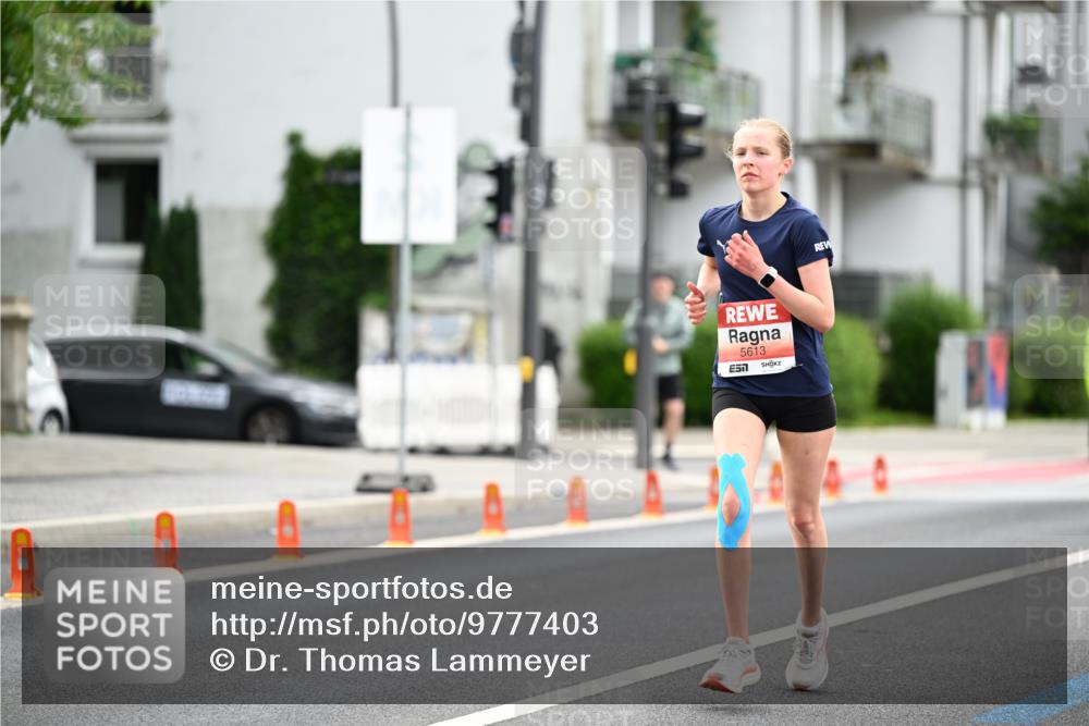 14.06.2026 - REWE Women's Run Dr. Thomas Lammeyer http://msf.ph/oto/9777403 14.06.2026 10:40:40 Laufen 5613 meine-sportfotos.de
