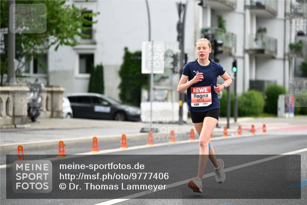 14.06.2026 - REWE Women's Run Dr. Thomas Lammeyer http://msf.ph/oto/9777406 14.06.2026 10:40:41 Laufen 5613 meine-sportfotos.de