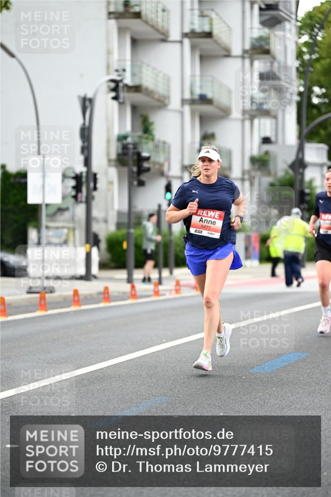 14.06.2026 - REWE Women's Run Dr. Thomas Lammeyer http://msf.ph/oto/9777415 14.06.2026 10:40:46 Laufen 5477, 57 meine-sportfotos.de