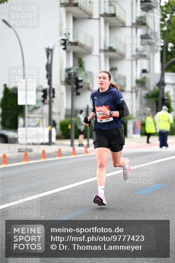 14.06.2026 - REWE Women's Run Dr. Thomas Lammeyer http://msf.ph/oto/9777423 14.06.2026 10:40:48 Laufen 5434 meine-sportfotos.de