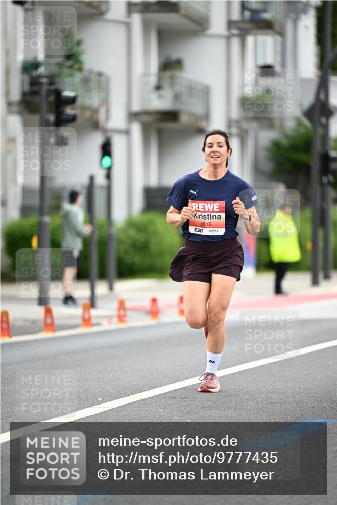 14.06.2026 - REWE Women's Run Dr. Thomas Lammeyer http://msf.ph/oto/9777435 14.06.2026 10:40:51 Laufen 5516, 7 meine-sportfotos.de