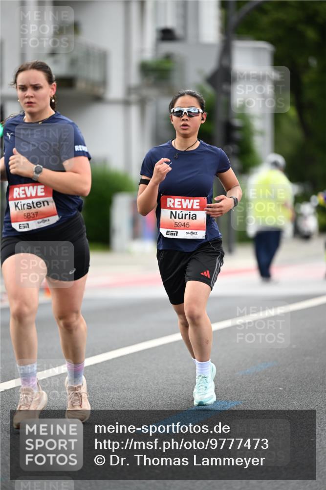 14.06.2026 - REWE Women's Run Dr. Thomas Lammeyer http://msf.ph/oto/9777473 14.06.2026 10:40:57 Laufen 5837, 7, 5945, 57 meine-sportfotos.de