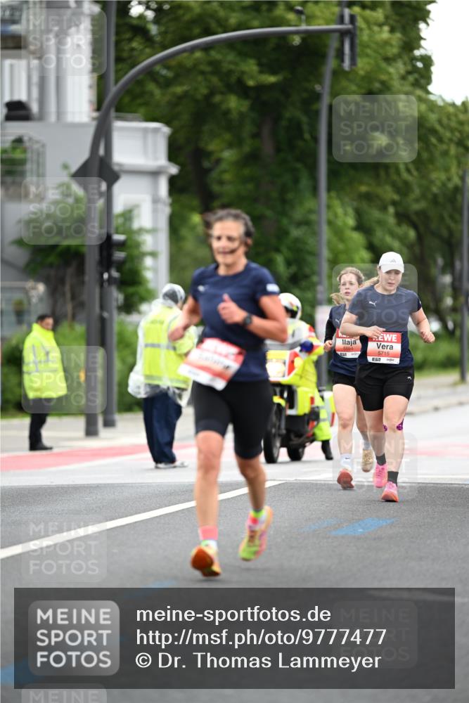 14.06.2026 - REWE Women's Run Dr. Thomas Lammeyer http://msf.ph/oto/9777477 14.06.2026 10:40:58 Laufen 5594, 5715, 57 meine-sportfotos.de