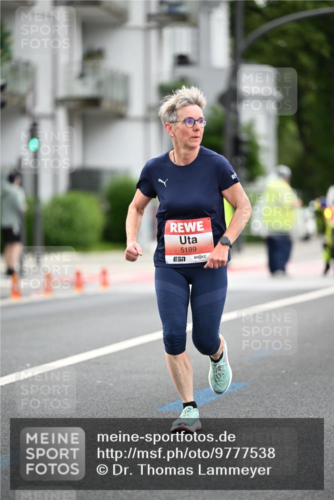 14.06.2026 - REWE Women's Run Dr. Thomas Lammeyer http://msf.ph/oto/9777538 14.06.2026 10:41:06 Laufen 7, 5189 meine-sportfotos.de