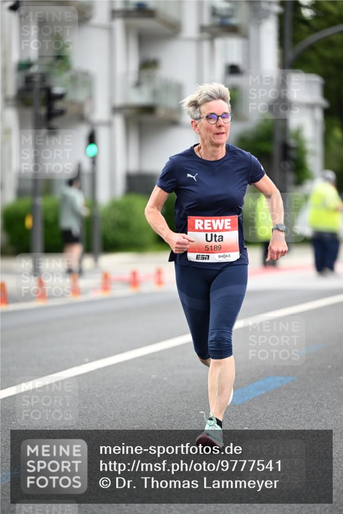 14.06.2026 - REWE Women's Run Dr. Thomas Lammeyer http://msf.ph/oto/9777541 14.06.2026 10:41:07 Laufen 5189 meine-sportfotos.de