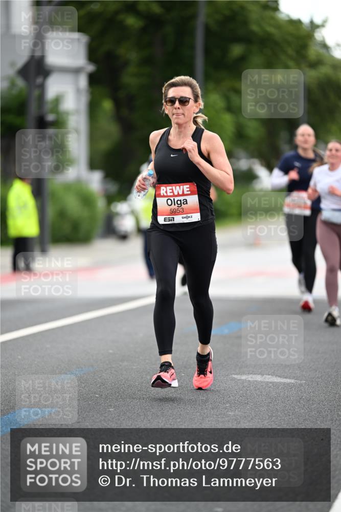 14.06.2026 - REWE Women's Run Dr. Thomas Lammeyer http://msf.ph/oto/9777563 14.06.2026 10:41:15 Laufen 5953 meine-sportfotos.de