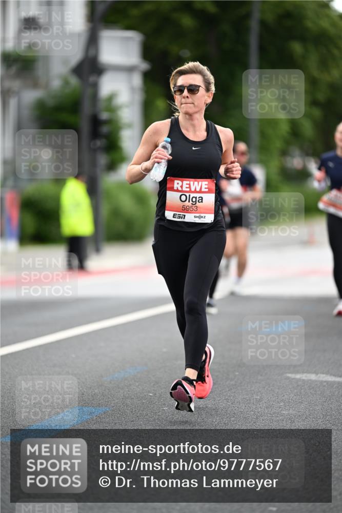 14.06.2026 - REWE Women's Run Dr. Thomas Lammeyer http://msf.ph/oto/9777567 14.06.2026 10:41:15 Laufen 5953 meine-sportfotos.de