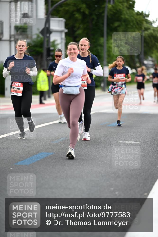 14.06.2026 - REWE Women's Run Dr. Thomas Lammeyer http://msf.ph/oto/9777583 14.06.2026 10:41:18 Laufen 5789, 6577 meine-sportfotos.de