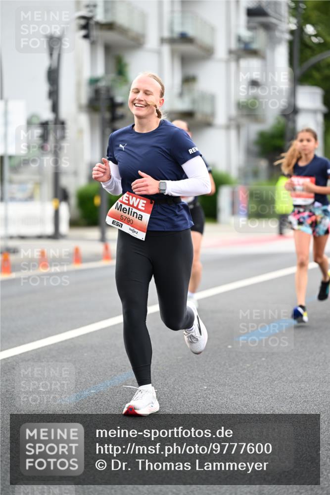14.06.2026 - REWE Women's Run Dr. Thomas Lammeyer http://msf.ph/oto/9777600 14.06.2026 10:41:20 Laufen 5790 meine-sportfotos.de