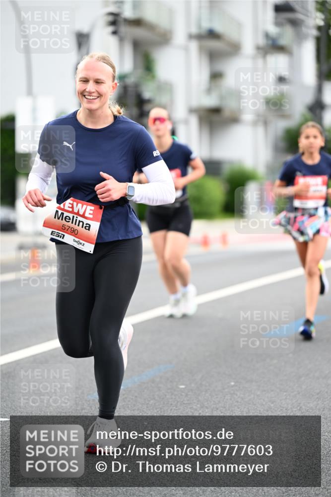 14.06.2026 - REWE Women's Run Dr. Thomas Lammeyer http://msf.ph/oto/9777603 14.06.2026 10:41:21 Laufen 5790 meine-sportfotos.de