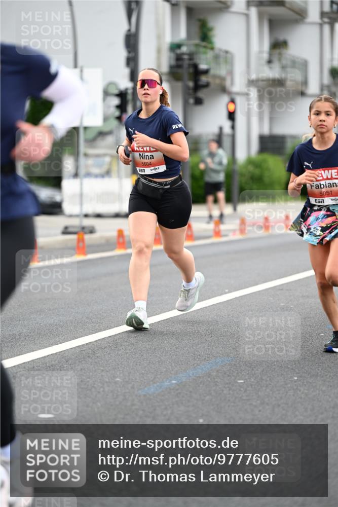 14.06.2026 - REWE Women's Run Dr. Thomas Lammeyer http://msf.ph/oto/9777605 14.06.2026 10:41:21 Laufen 5604, 7, 5051 meine-sportfotos.de