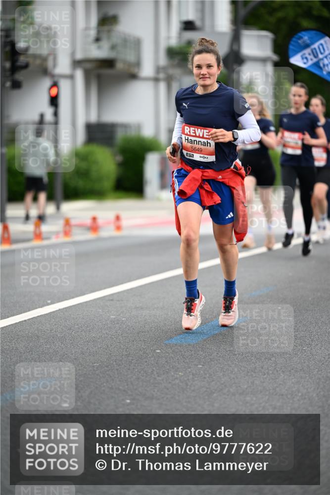 14.06.2026 - REWE Women's Run Dr. Thomas Lammeyer http://msf.ph/oto/9777622 14.06.2026 10:41:25 Laufen 5649, 5, 00 meine-sportfotos.de