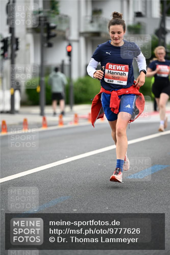 14.06.2026 - REWE Women's Run Dr. Thomas Lammeyer http://msf.ph/oto/9777626 14.06.2026 10:41:25 Laufen 5649, 7 meine-sportfotos.de